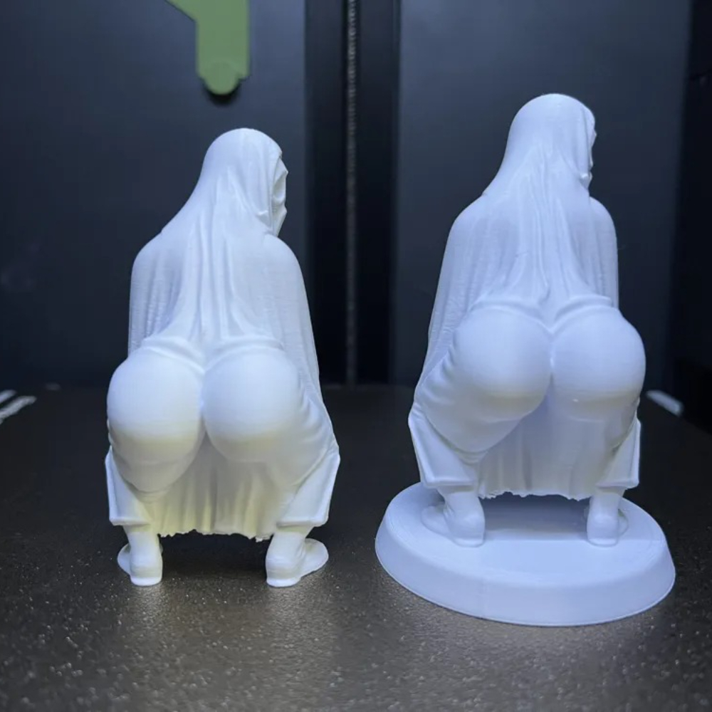 Estátua de Fantasma Dançante c - Musical Instrument Balalaika avaliação e preço